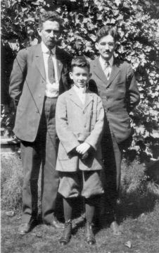 Three generations of von Dreele men