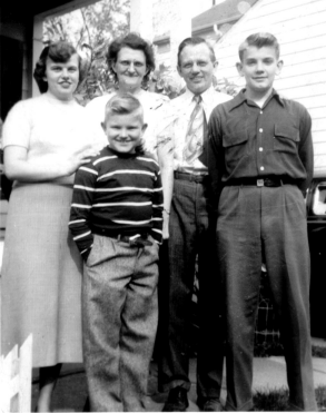 John and Travilla Stuempfle and their family photo of Stuempfle family