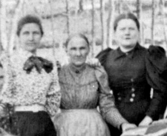 Edith Spooner and Carrie Berkheiser with an elderly neighbor Edith Spooner and Carrie Berkheiser with an elderly neighbor